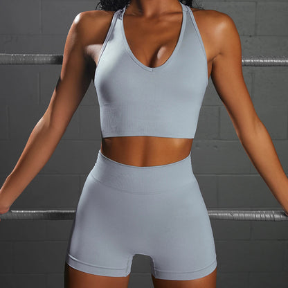 Completo sportivo: Reggiseno sportivo e Leggings corti