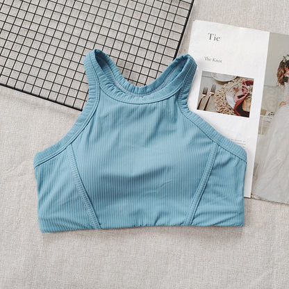 Gilet sportivo con filo a forma di I
